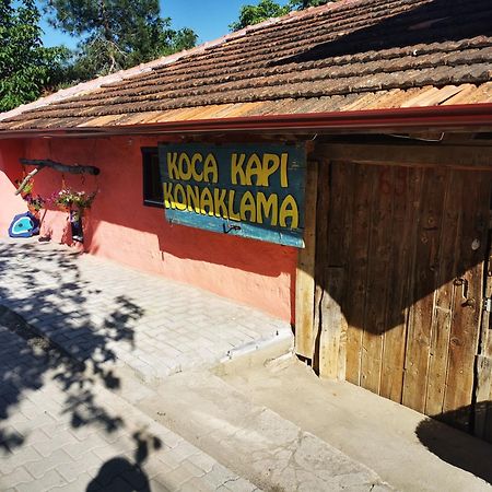 Salda Goelue Koca Kapi Konaklama Yesilova  Kültér fotó
